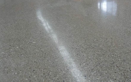 金剛砂超耐磨地坪為什么越來越多的工廠會采用？