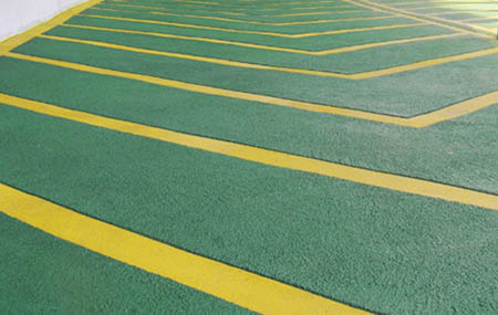 防滑坡道環(huán)氧地坪的施工工藝是什么？